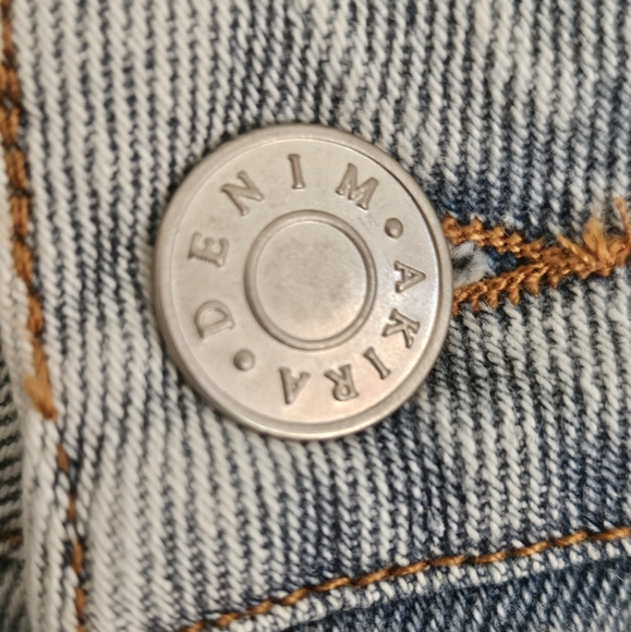 NWT Unique Akira denim skirt with multi-color striped ruffle trim - Picture 5 of 9